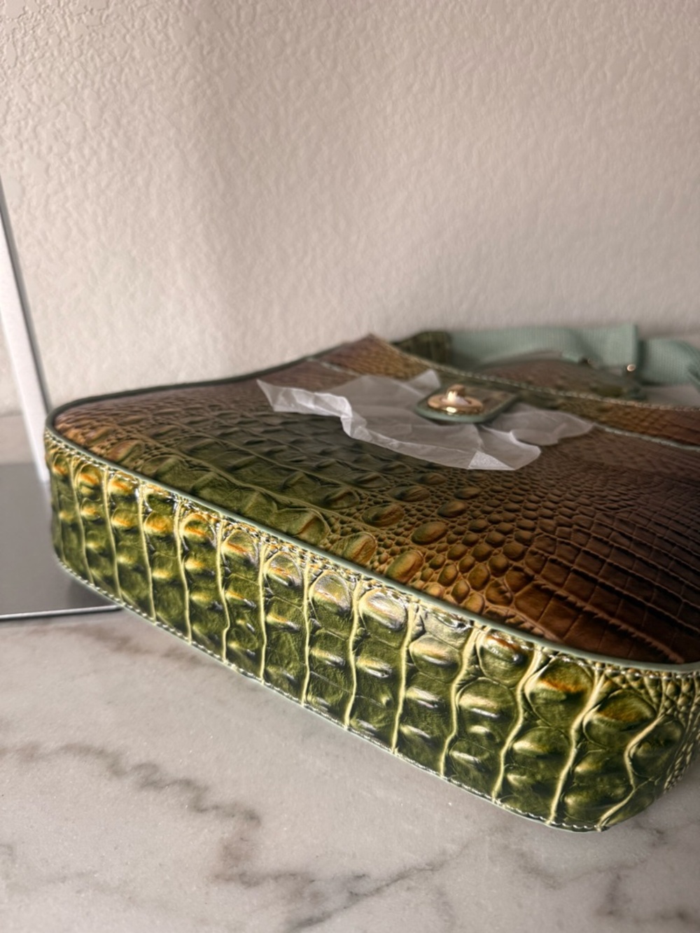 Faux Croc-Embossed Olive & Brown Ombre Shoulder Bag with Gold Turn-Lock-NWT!! - Picture 3 of 9